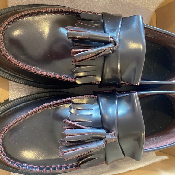 Dr. Martens Adrian Tassel loafer Cherry Red - Picture 1 of 5